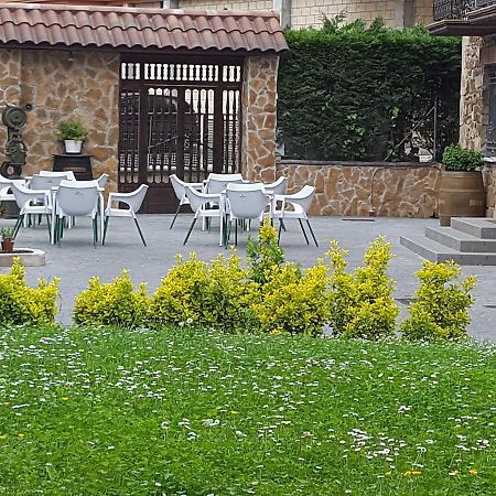 Petit Goierri Hotel Ormaiztegui Exterior photo