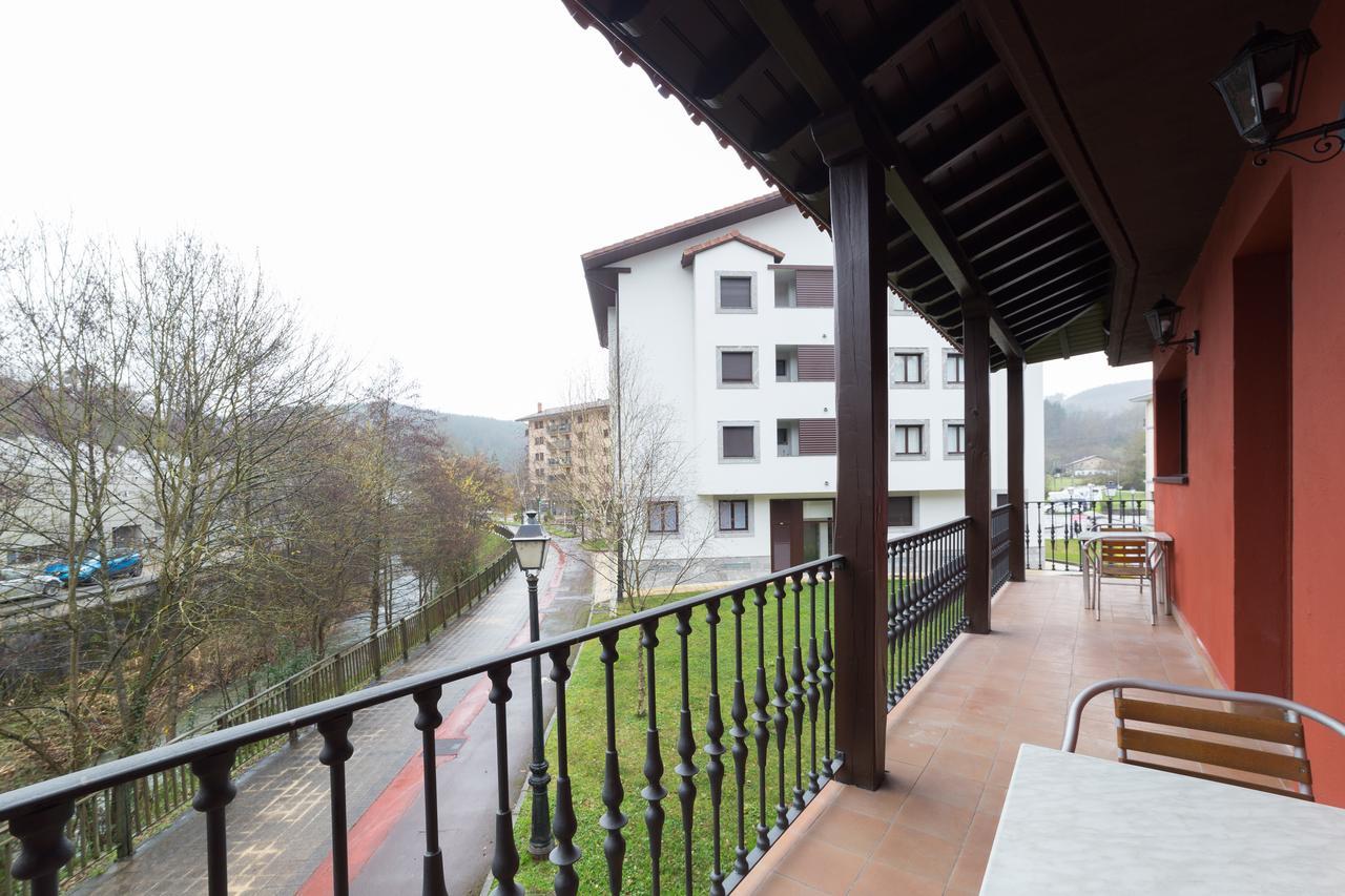 Petit Goierri Hotel Ormaiztegui Exterior photo